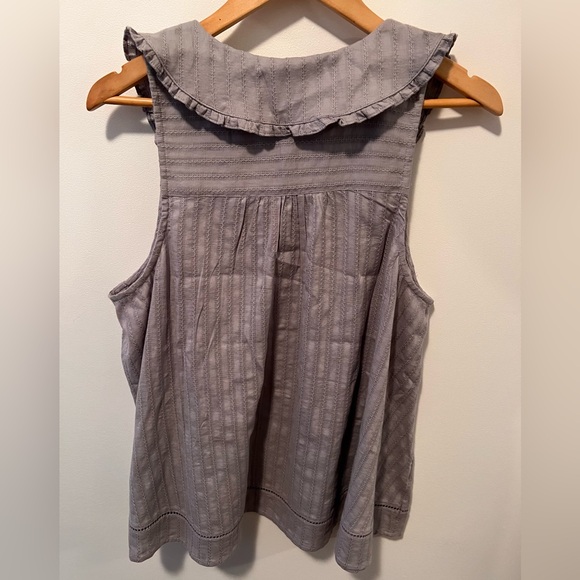 Pilcro Keira Collared Button-Front Blouse Tank Edition - Picture 2 of 7